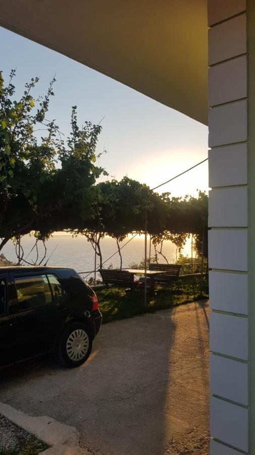 Vila Orizzonte Blue Sarandë 外观 照片